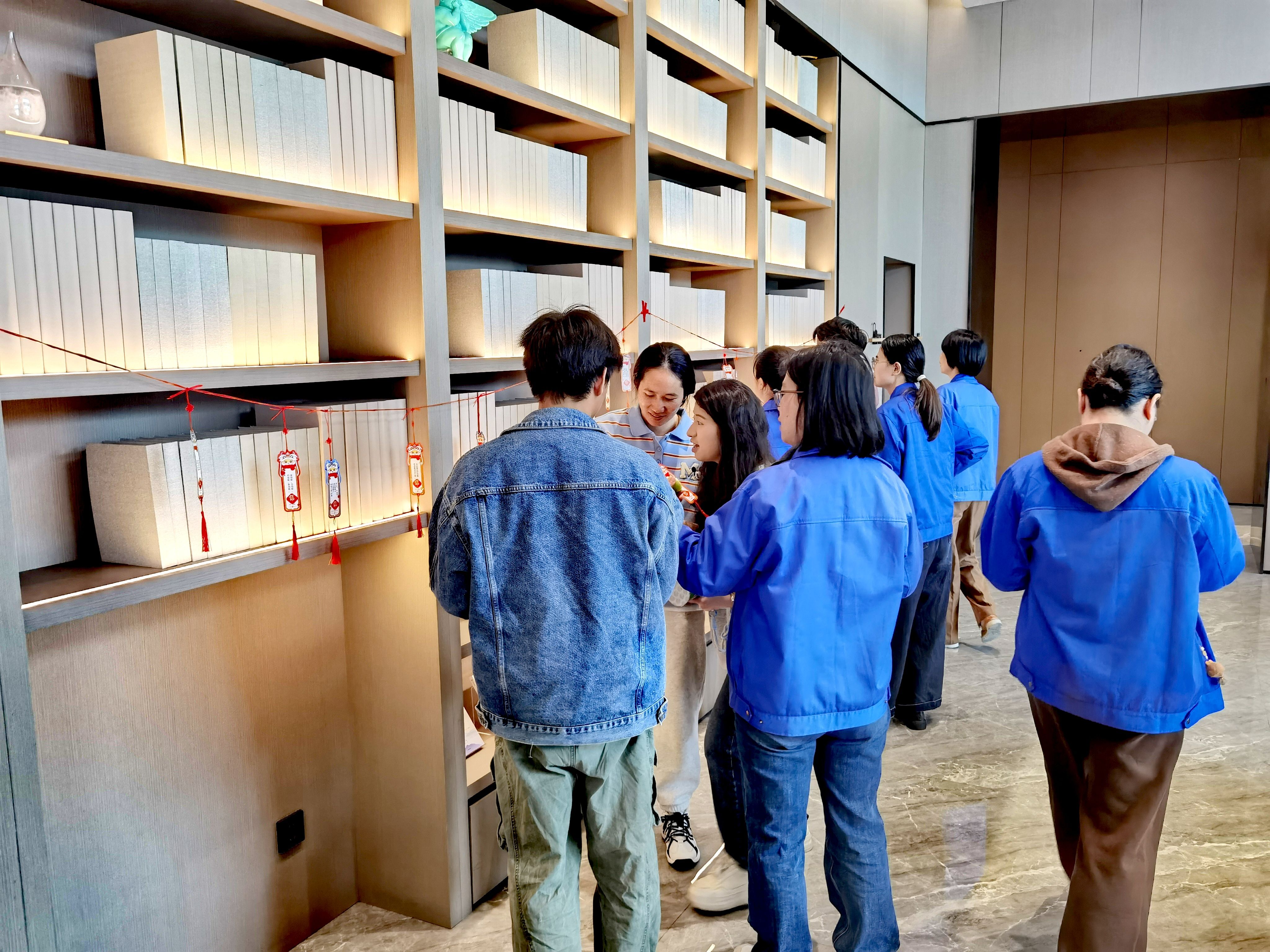鉴黑担保网(jhdbw)·最具权威唯一维权担保平台
